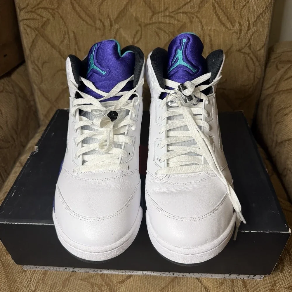 Air Jordan 5 Retro Grape 2025 HQ7978-100 Sneakers Size 13 W/ Box